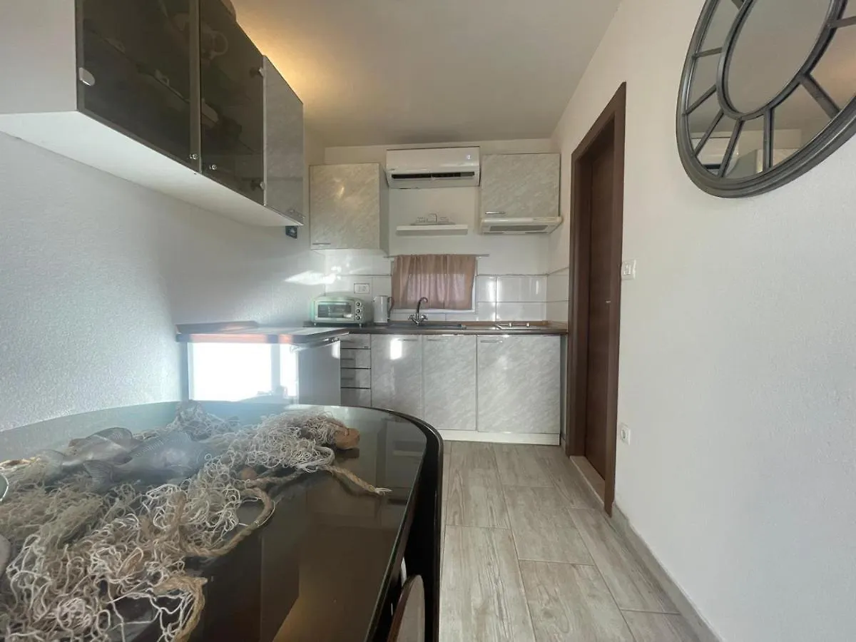 Studio Apartment Dona Trogir
