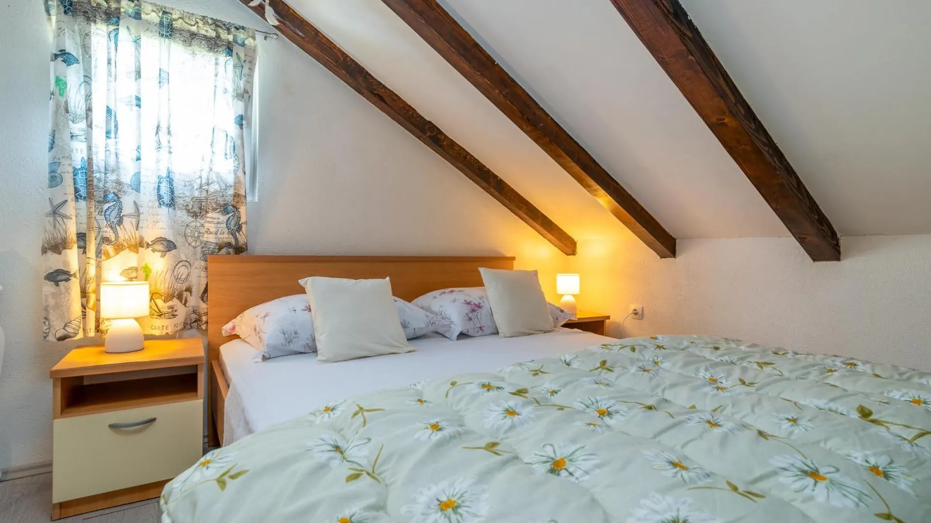 Studio Apartment Dona  Trogir